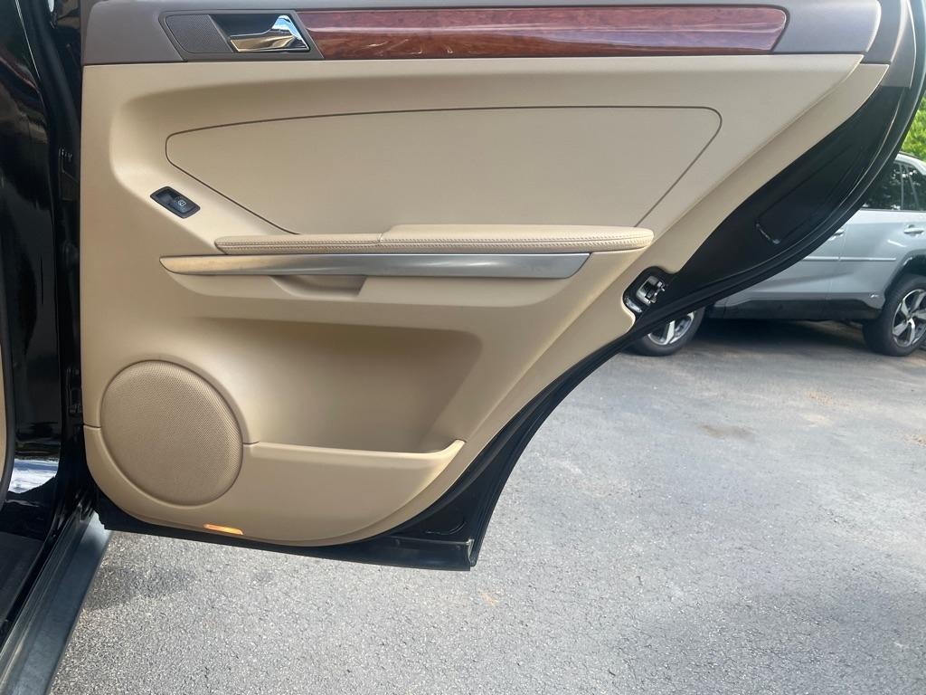 Mercedes-Benz M-Class  2008