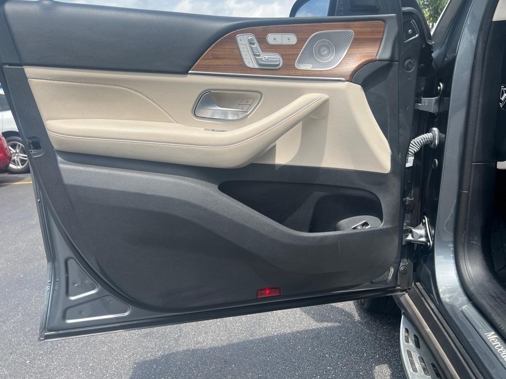 Mercedes-Benz GLE  2023