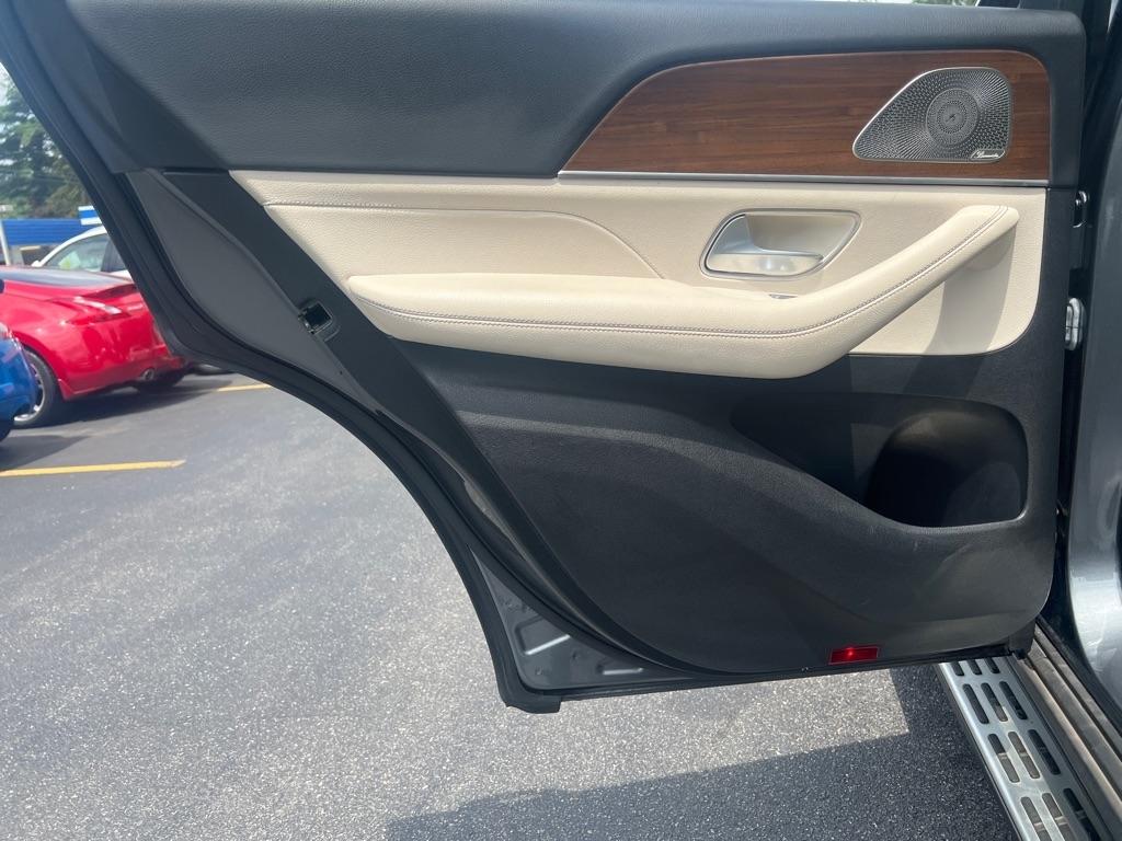 Mercedes-Benz GLE  2023