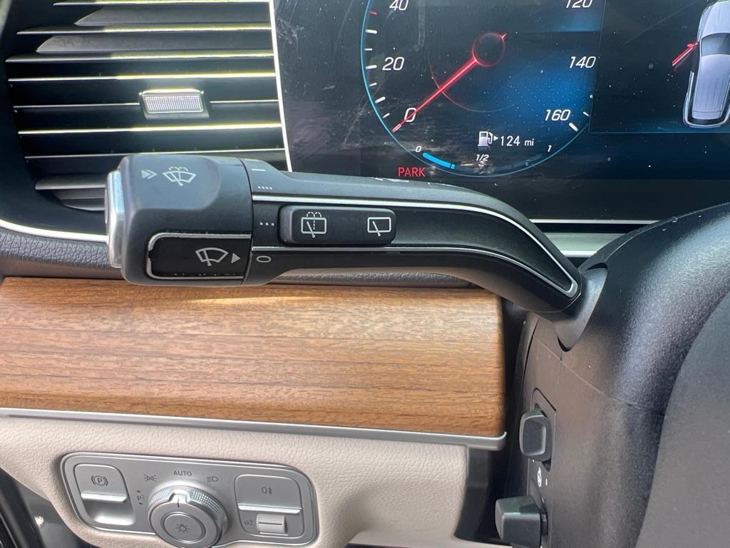 Mercedes-Benz GLE  2023