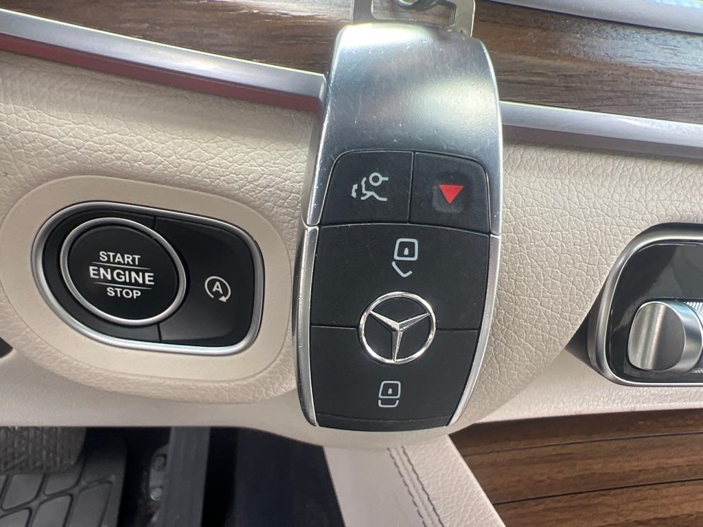 Mercedes-Benz GLE  2023