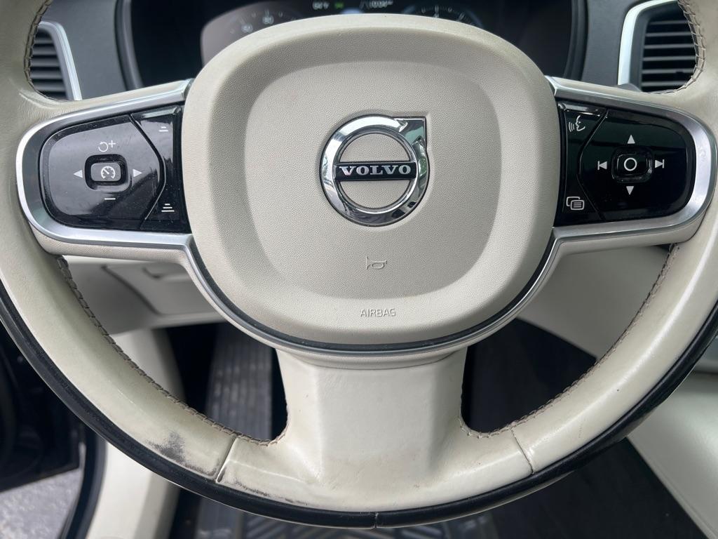 Volvo XC90  2016