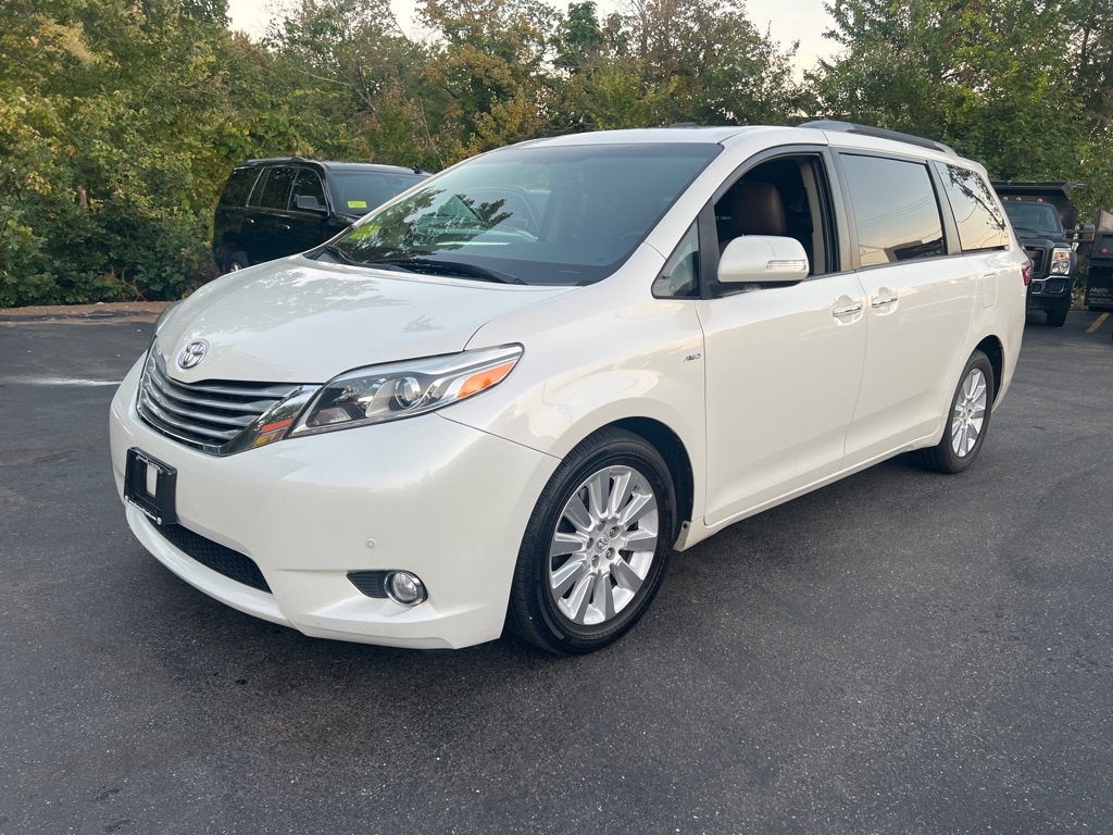 2016 Toyota Sienna