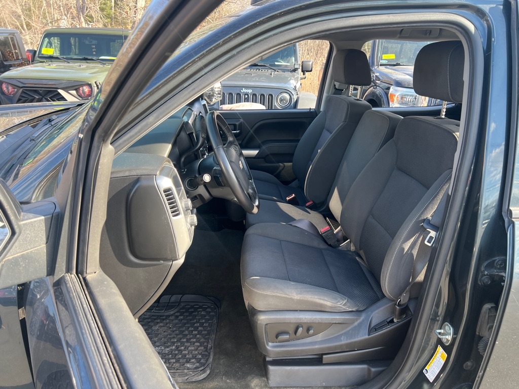 Chevrolet Silverado 1500  2018