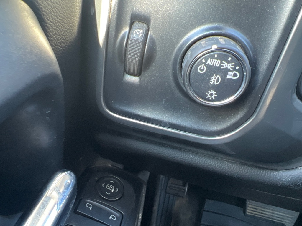 Chevrolet Silverado 1500  2018