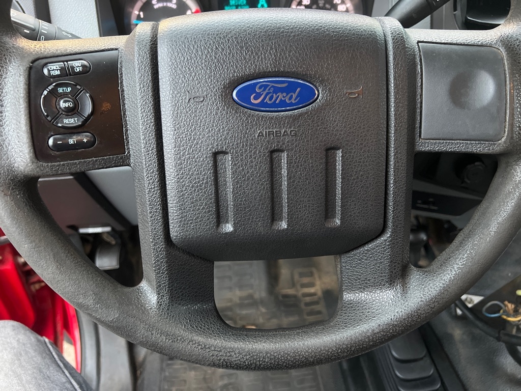 Ford Super Duty F-550 DRW  2015