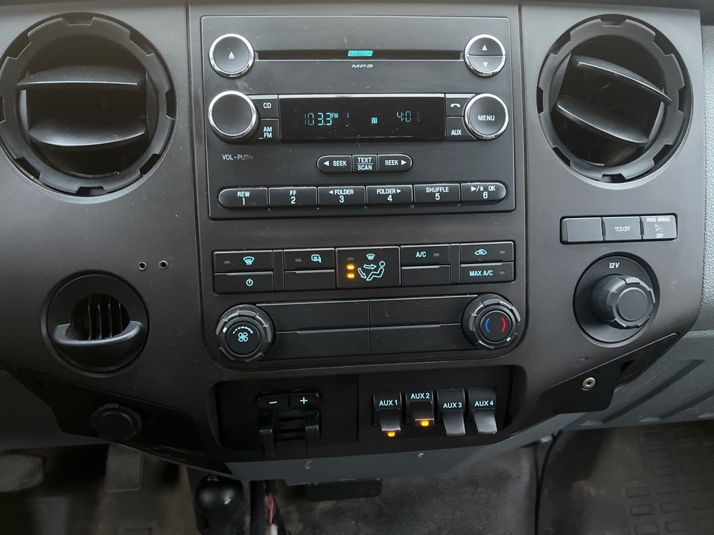 Ford Super Duty F-550 DRW  2015