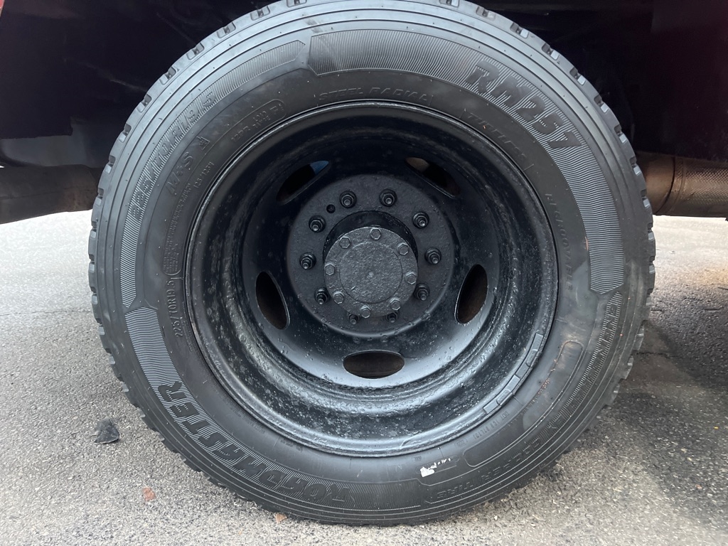 Ford Super Duty F-550 DRW  2015