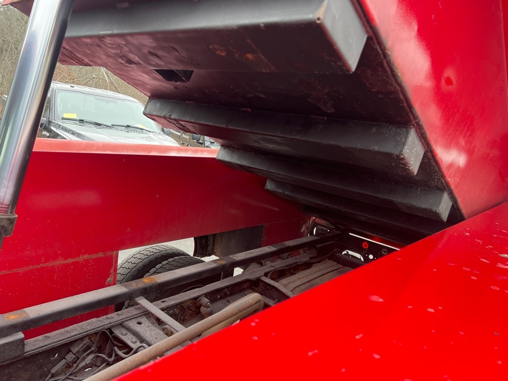 Ford Super Duty F-550 DRW  2015