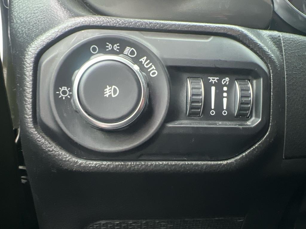 Jeep Wrangler  2022