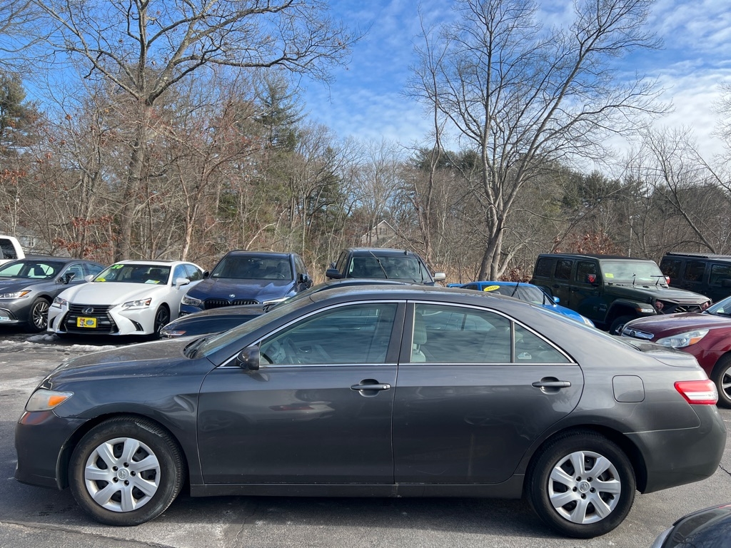 Toyota Camry  2010