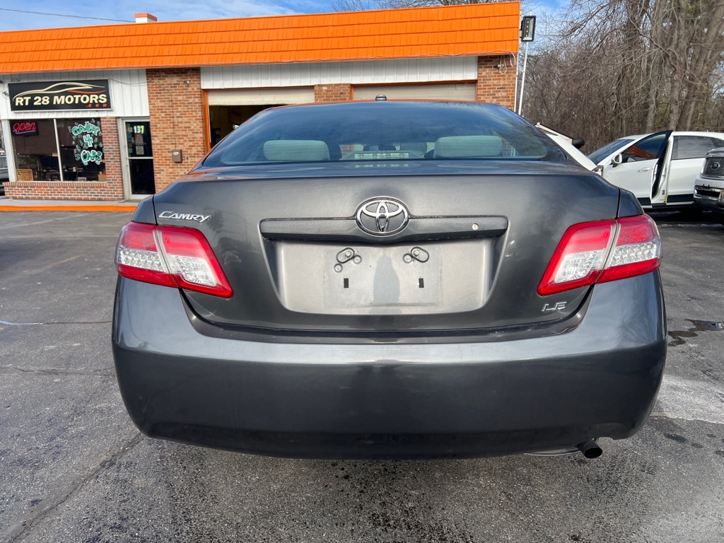 Toyota Camry  2010