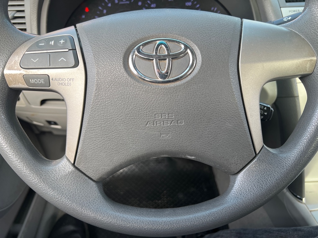 Toyota Camry  2010
