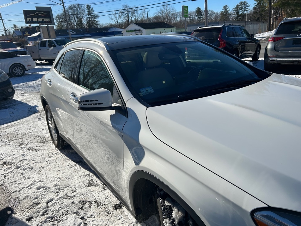 Mercedes-Benz GLA  2019
