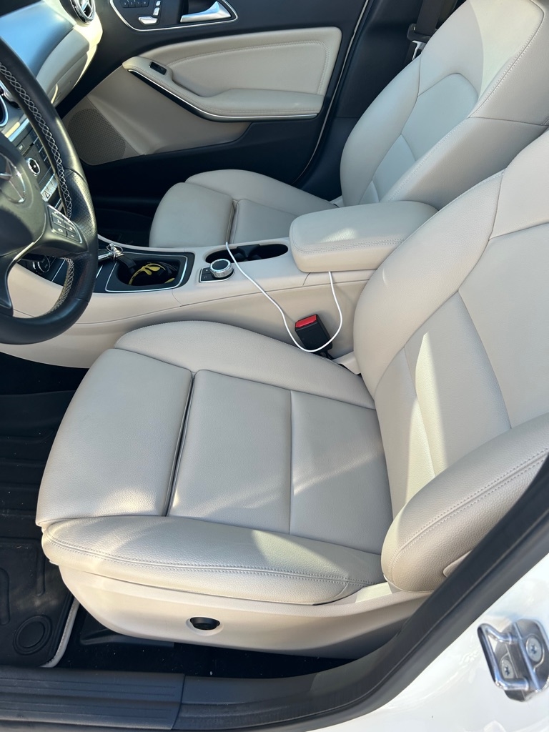 Mercedes-Benz GLA  2019