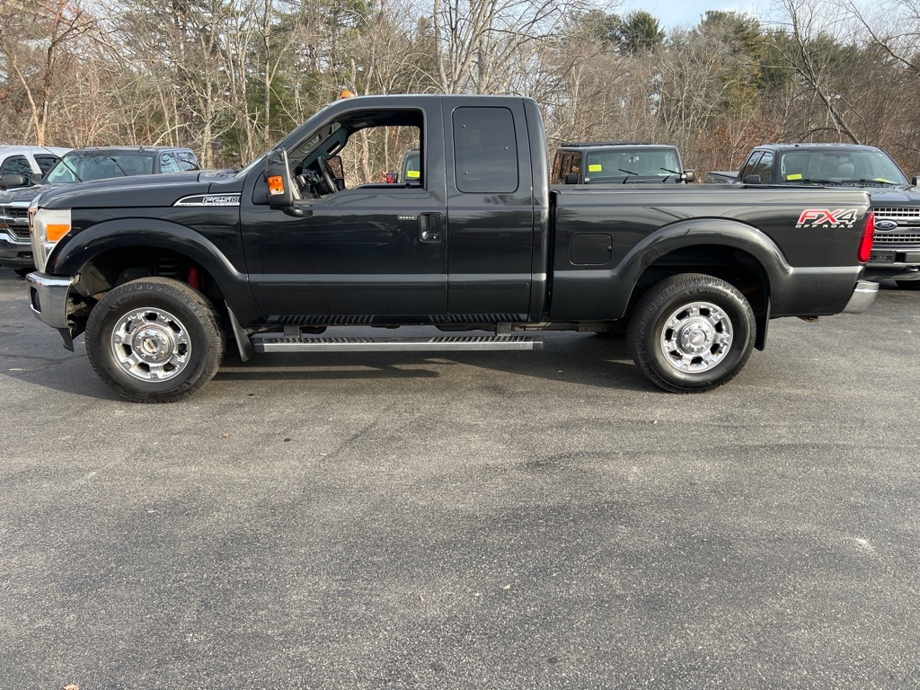 Ford Super Duty F-250 SRW  2012
