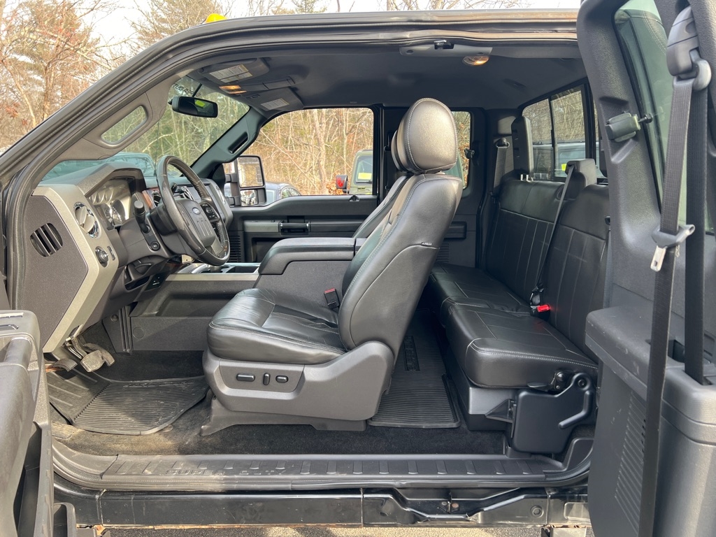 Ford Super Duty F-250 SRW  2012