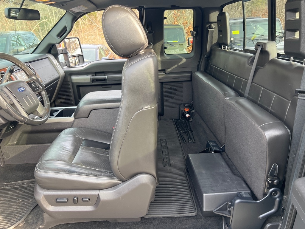 Ford Super Duty F-250 SRW  2012