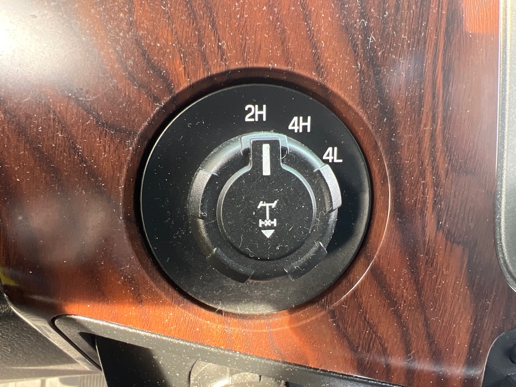 Ford Super Duty F-250 SRW  2012