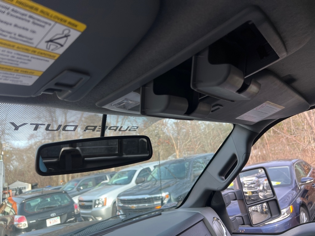 Ford Super Duty F-250 SRW  2012