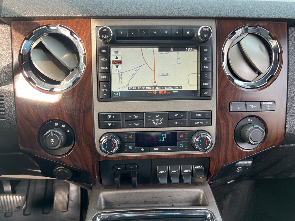 Ford Super Duty F-250 SRW  2012