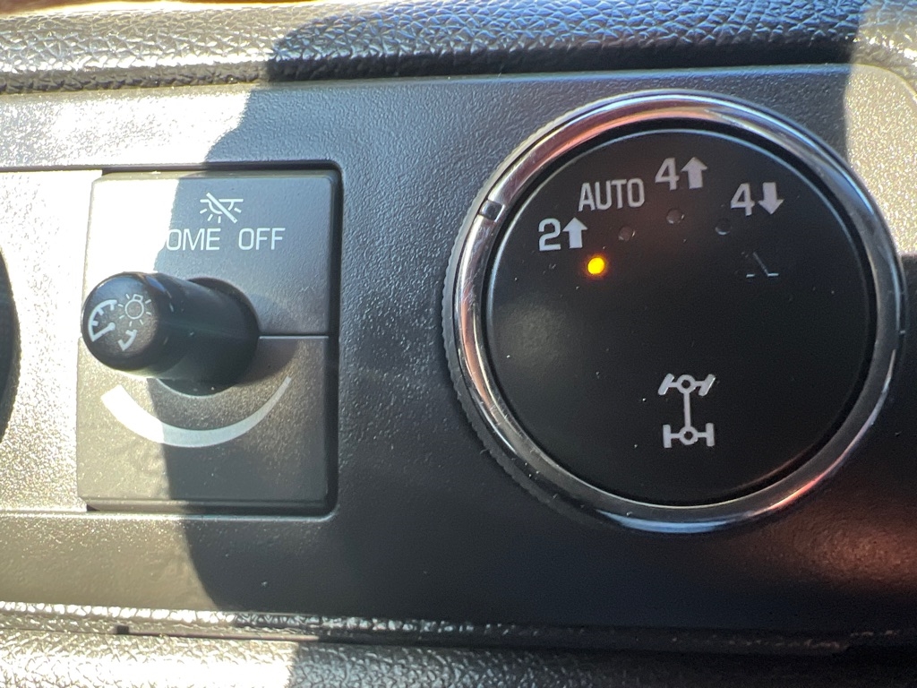 Chevrolet Tahoe  2014