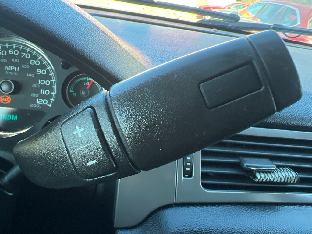 Chevrolet Tahoe  2014