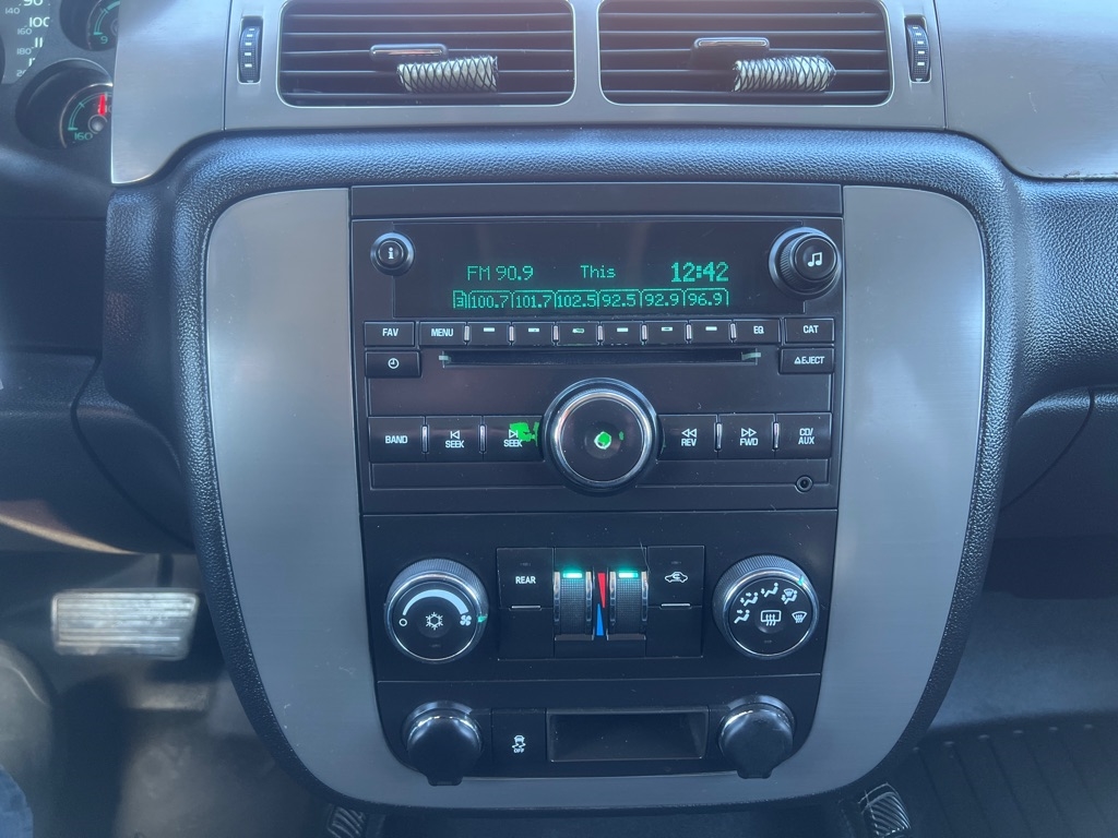 Chevrolet Tahoe  2014