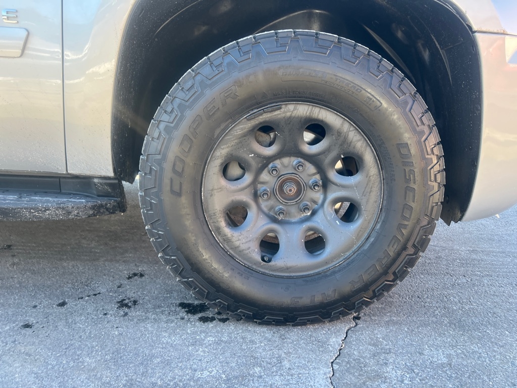 Chevrolet Tahoe  2014