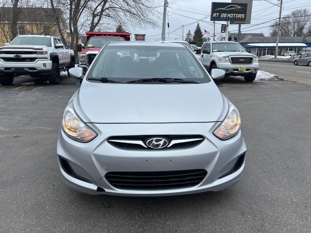 Hyundai Accent  2013