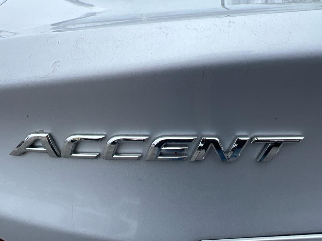 Hyundai Accent  2013