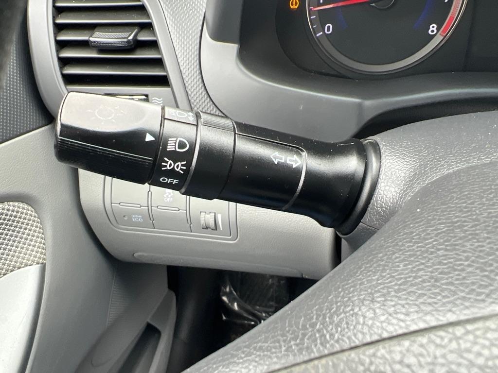 Hyundai Accent  2013