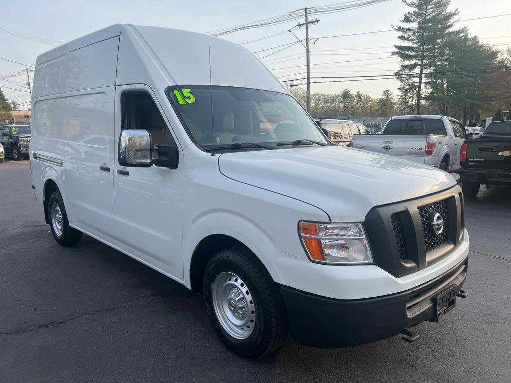 Nissan NV  2015