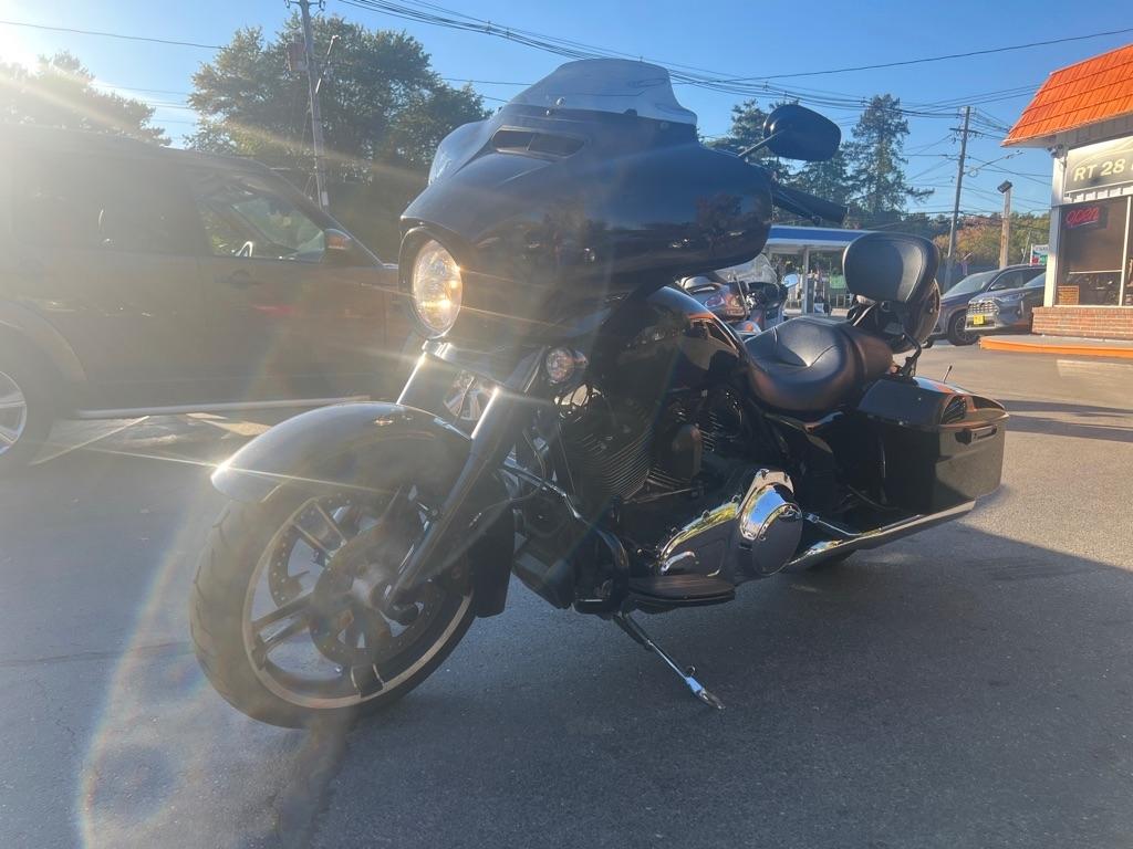 Harley-Davidson FLHXS  2015