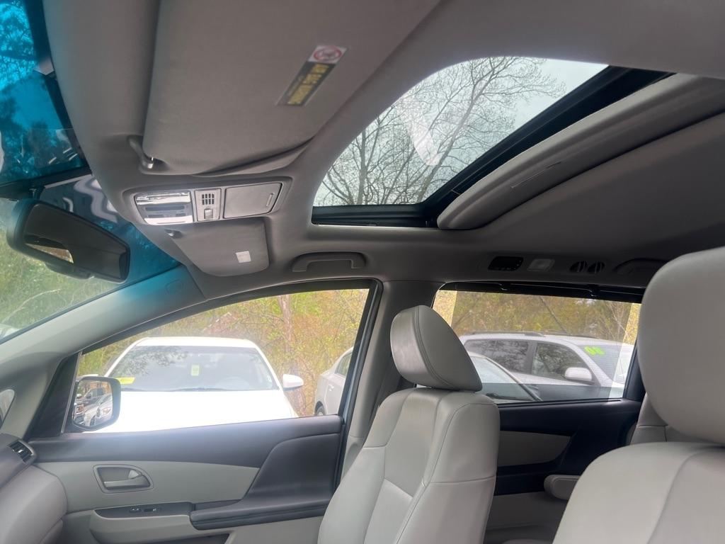 Honda Odyssey  2012