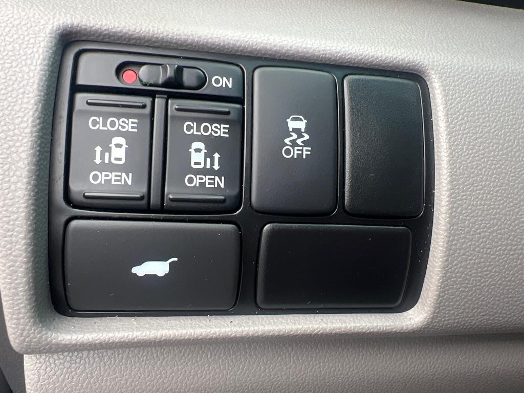 Honda Odyssey  2012