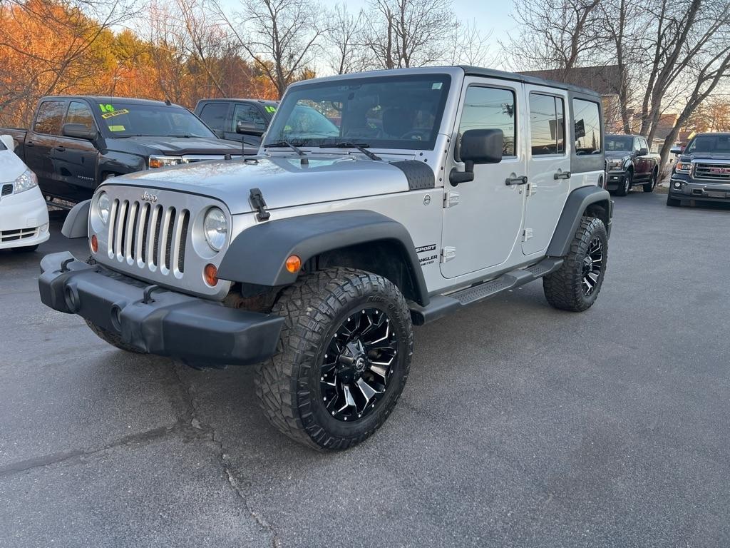 2011 Jeep Wrangler Unlimited SPORT