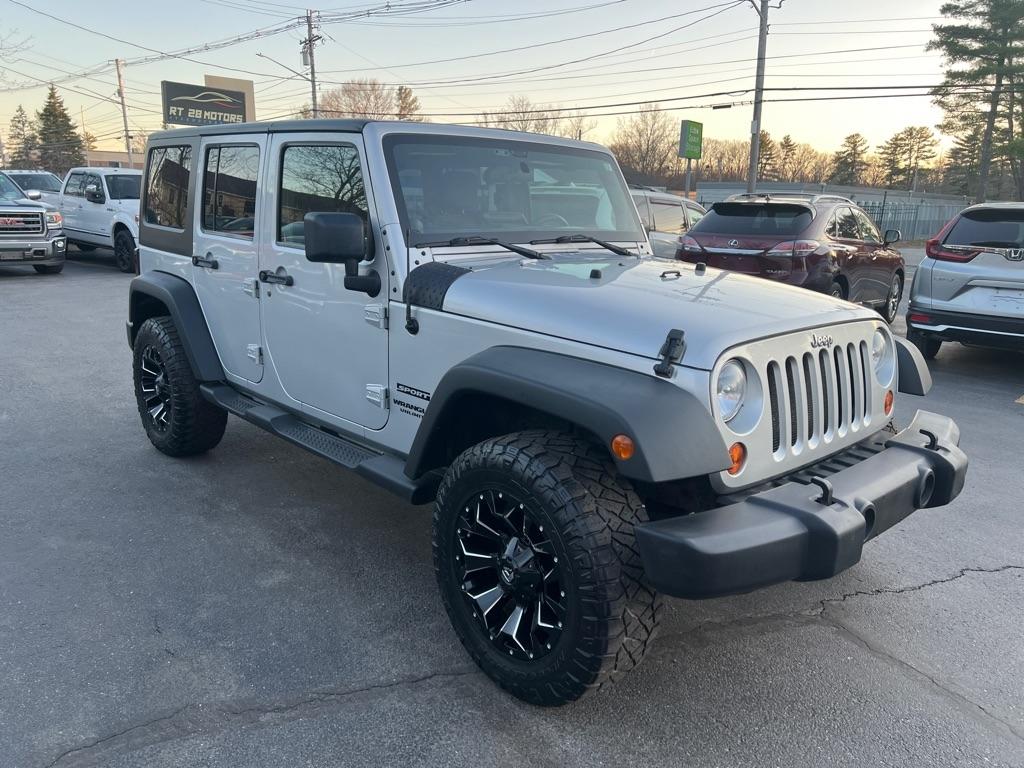 Jeep Wrangler Unlimited  2011