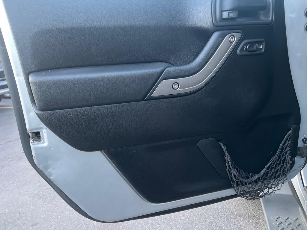 Jeep Wrangler Unlimited  2011