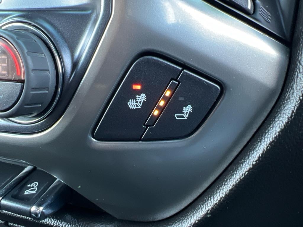 Chevrolet Silverado 1500  2018