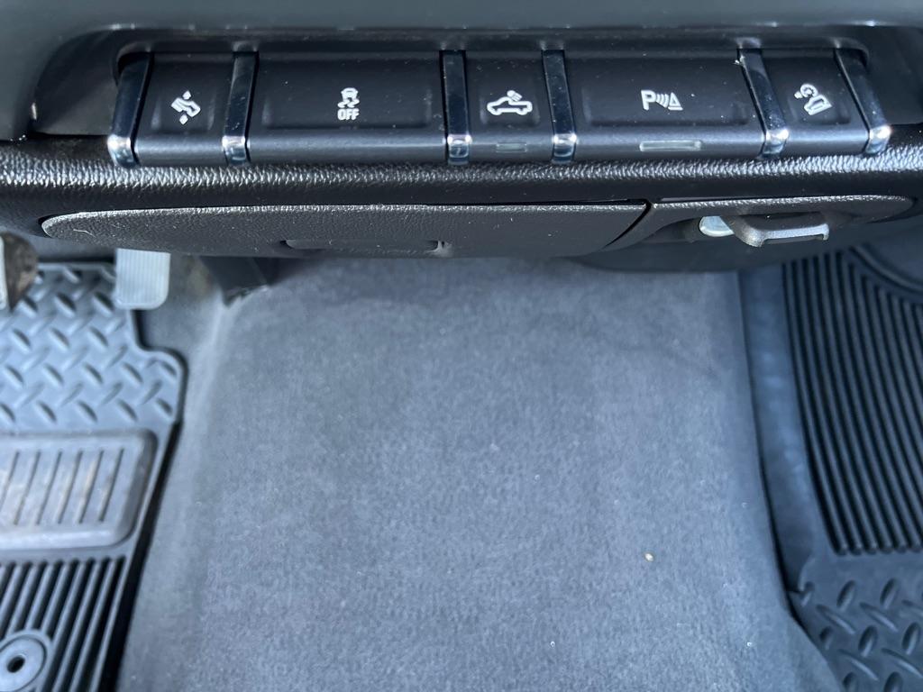 Chevrolet Silverado 1500  2018