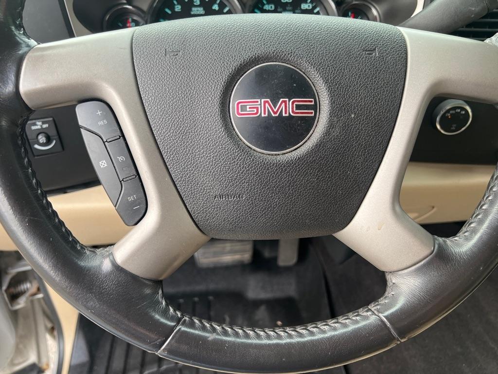 GMC Sierra 1500  2010