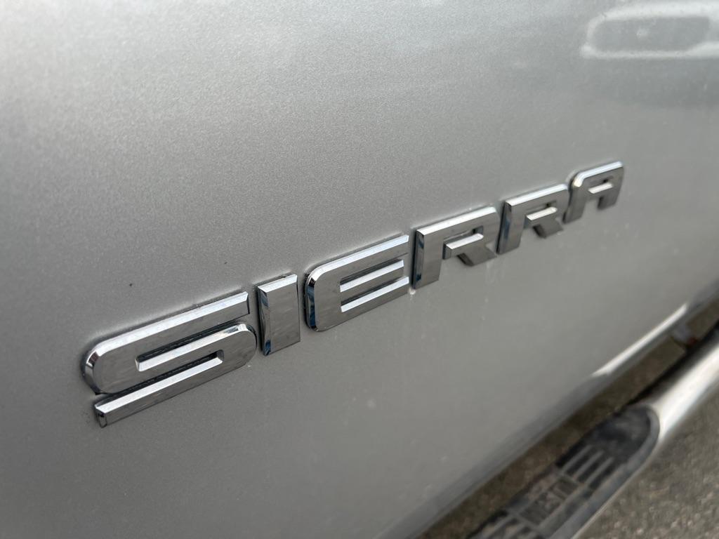 GMC Sierra 1500  2010