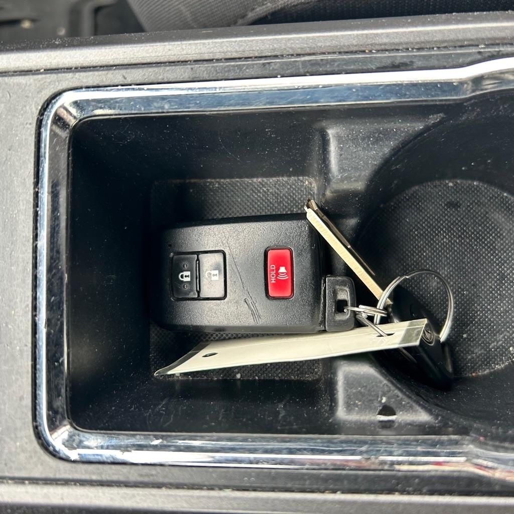 Toyota Tacoma  2018