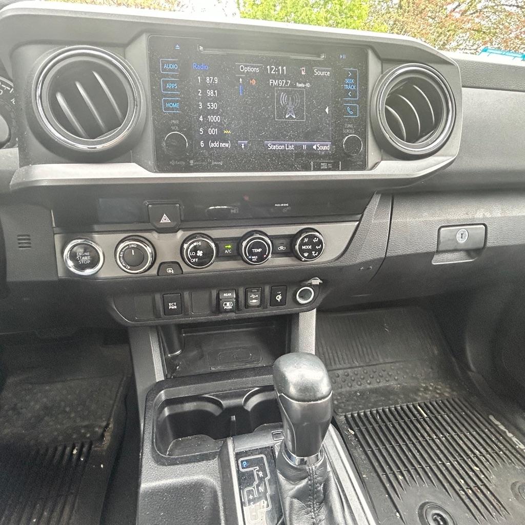 Toyota Tacoma  2018