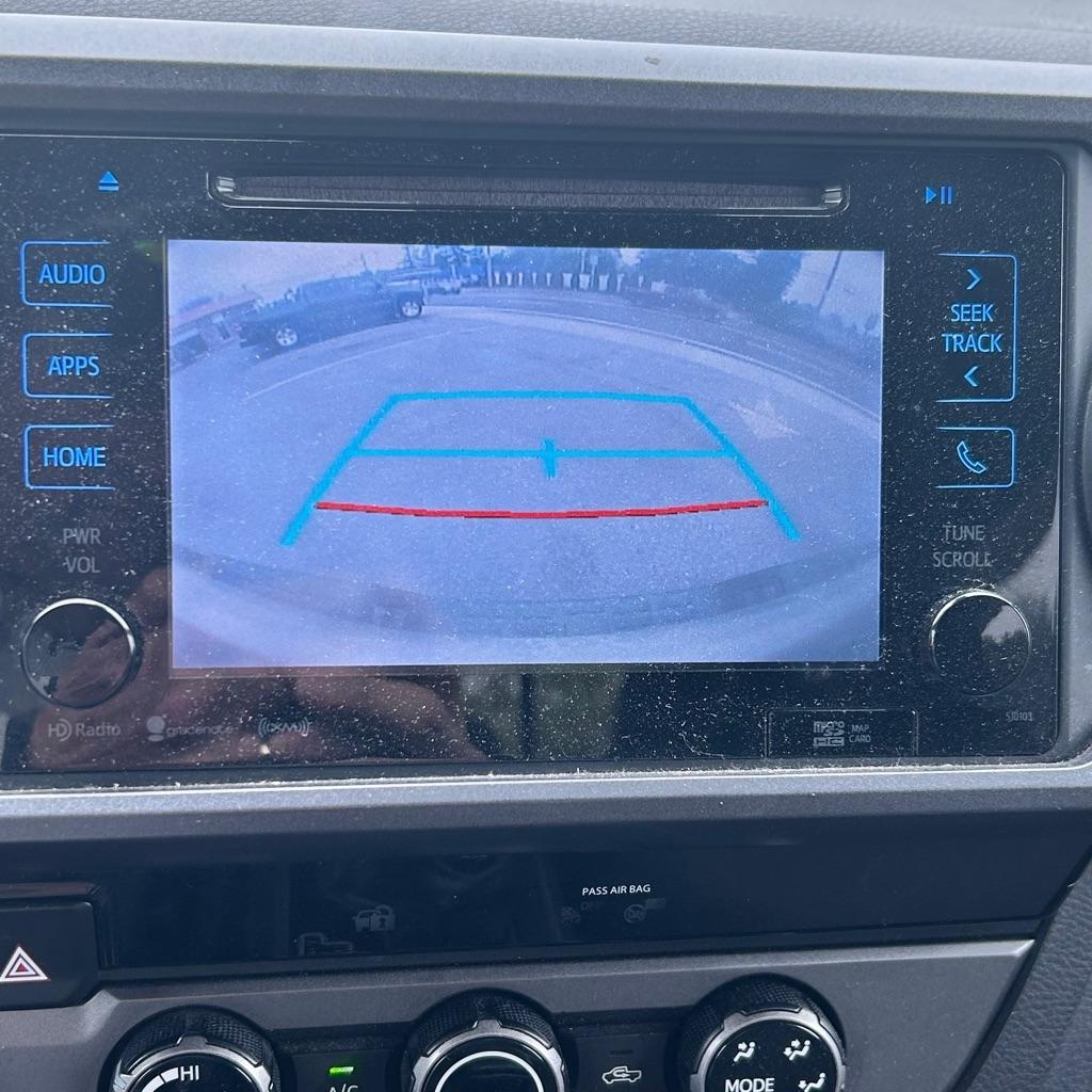 Toyota Tacoma  2018