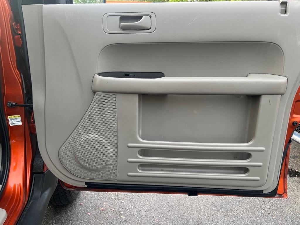 Honda Element  2011