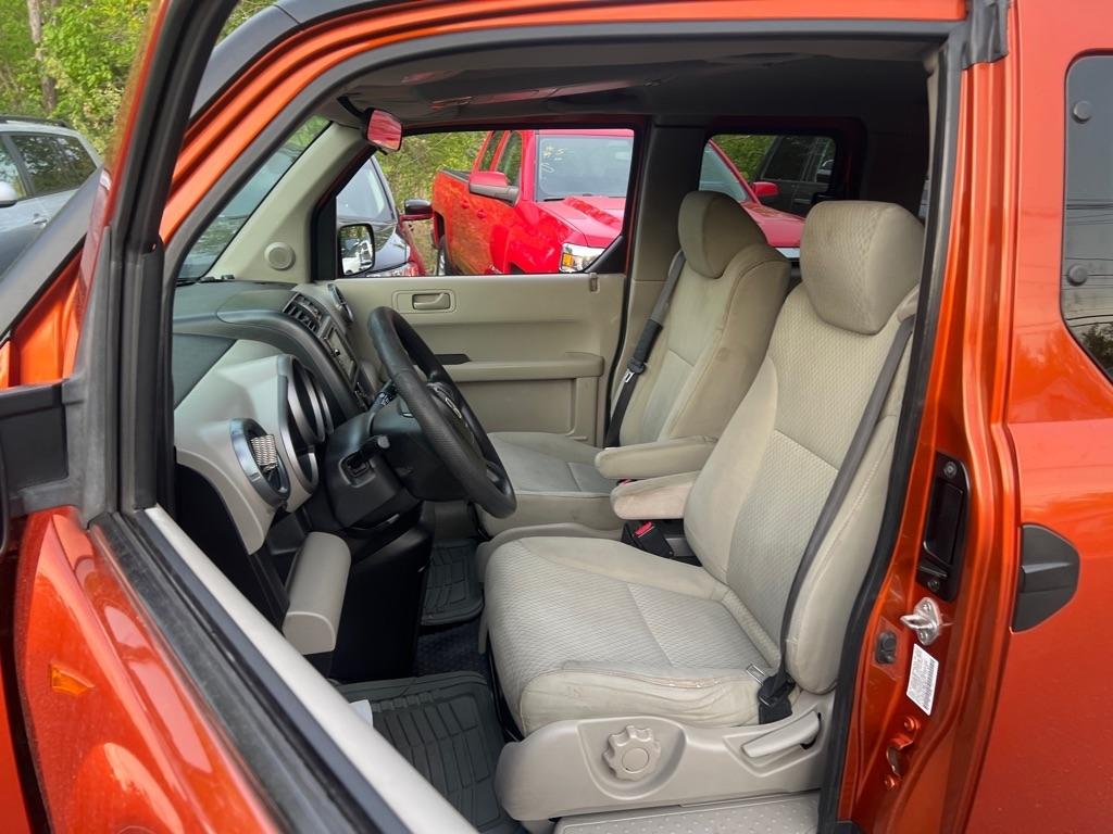 Honda Element  2011
