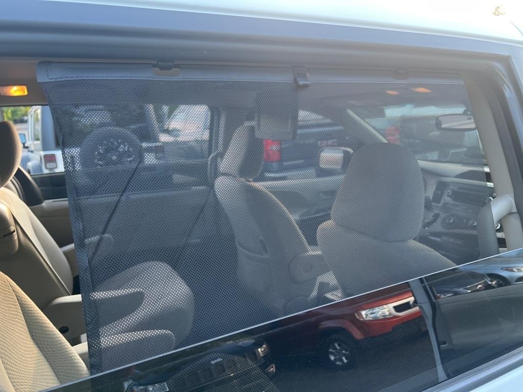 Toyota Sienna  2012