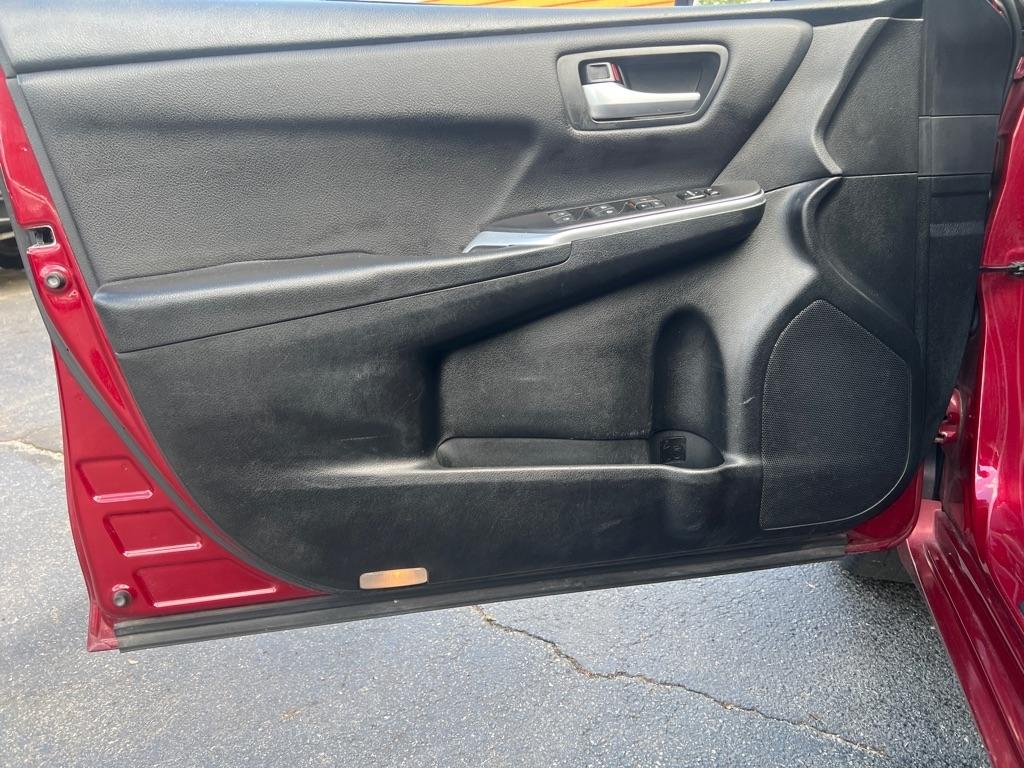 Toyota Camry  2017